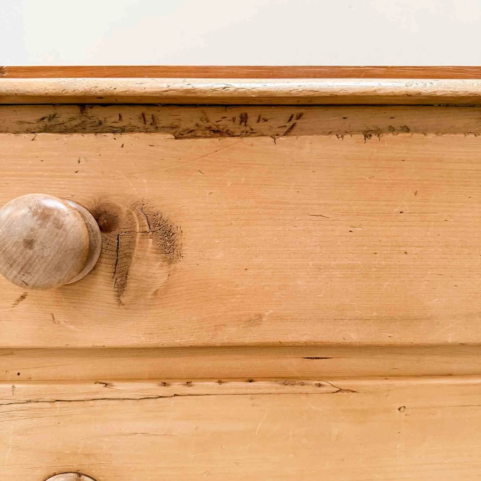 Furniture Antique Pine Chest Of Drawers With Rounded Corners photo