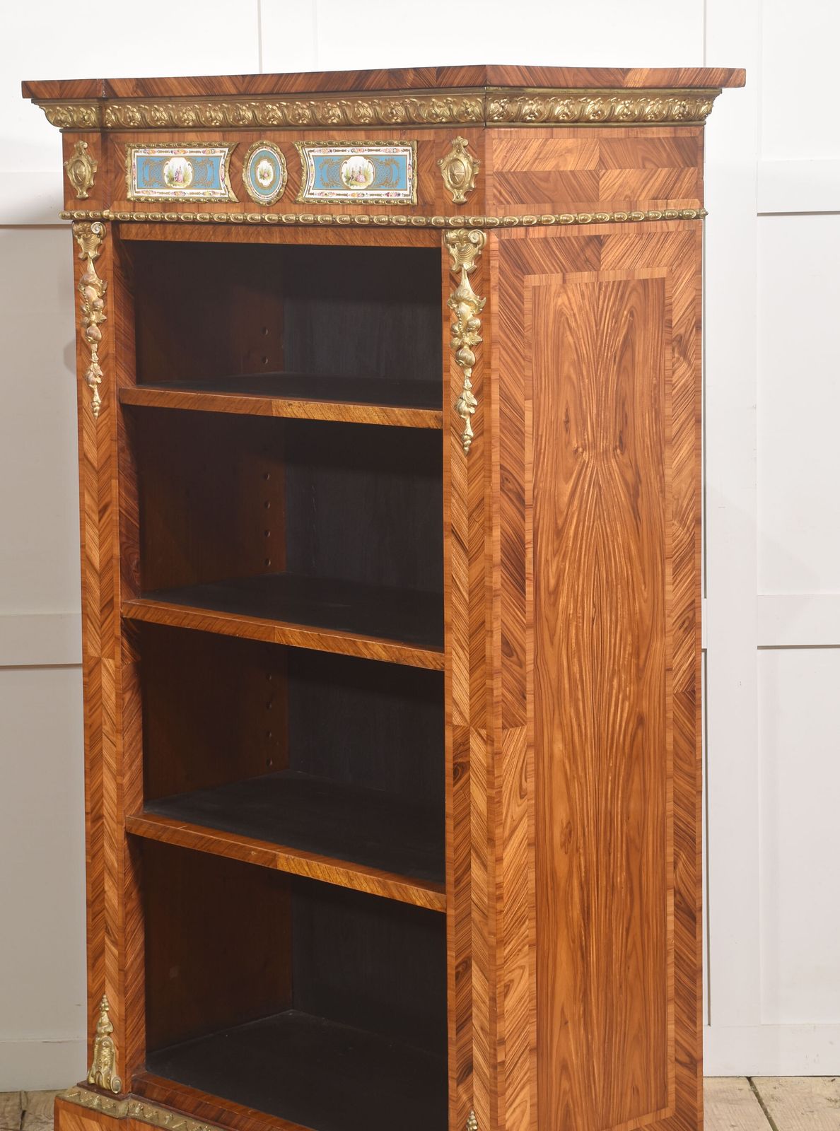Pair Of Exceptional Kingwood And Tulipwood Open Bookcases photo 9420.0