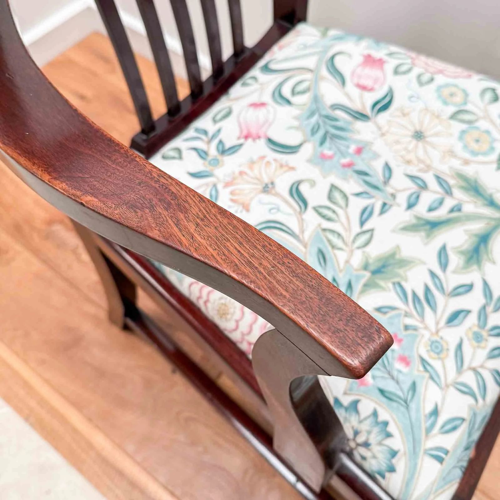 Antique Mahogany Elbow Chair With William Morris 'Wilhelmina' Seat photo vinterior