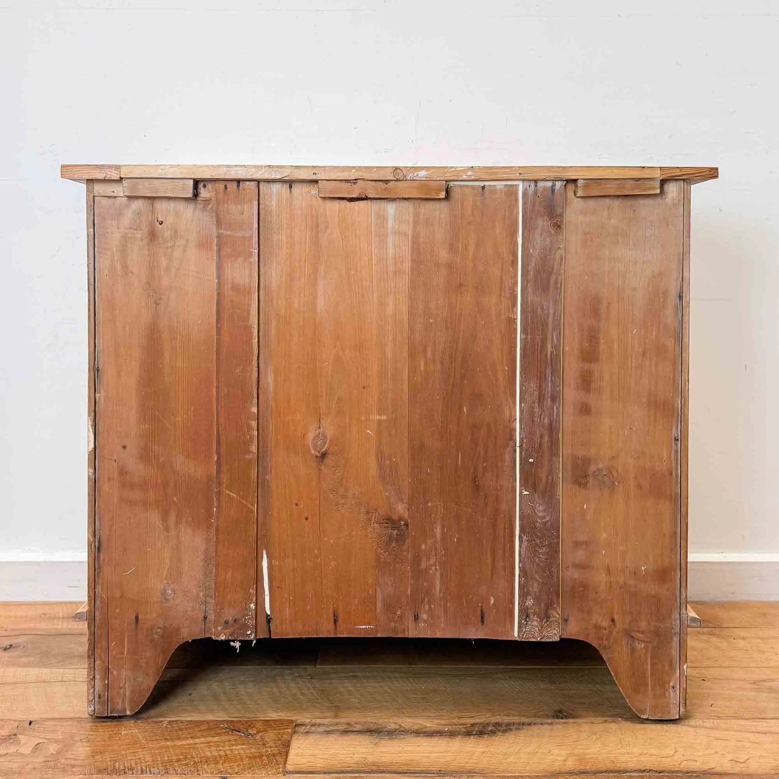 340.0 Edwardian Pine Chest Of Drawers photo