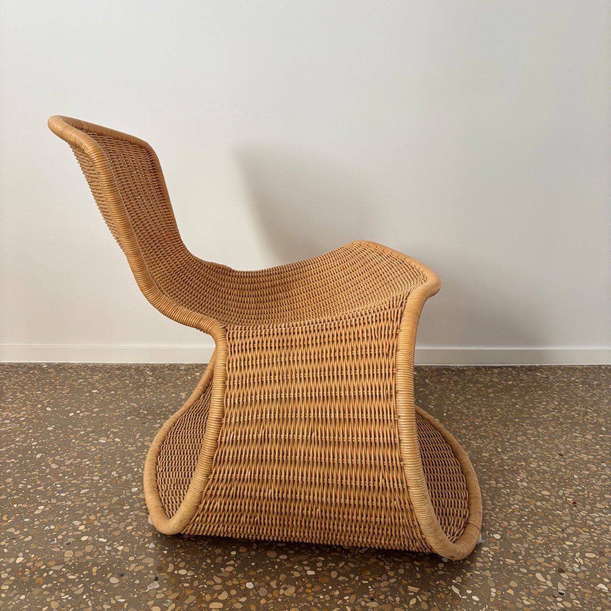photo furniture Sari Lounge Chair By Roderick Vos For Driade, Italy, 1999