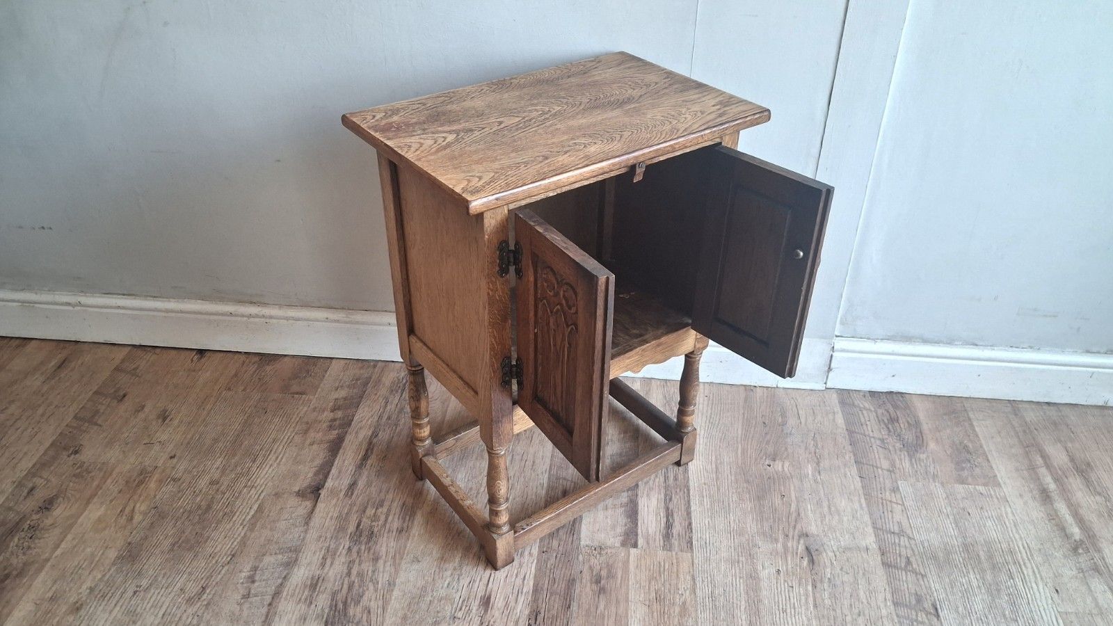 Delightful Vintage Blonde Oak Court Cupboard /Cabinet/Storage photo for sale