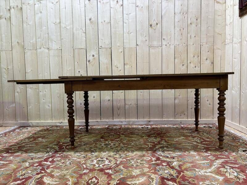 photo furniture Page 1 Of 15 Louis Philippe Style Dining Table With Breadboard For 10 People