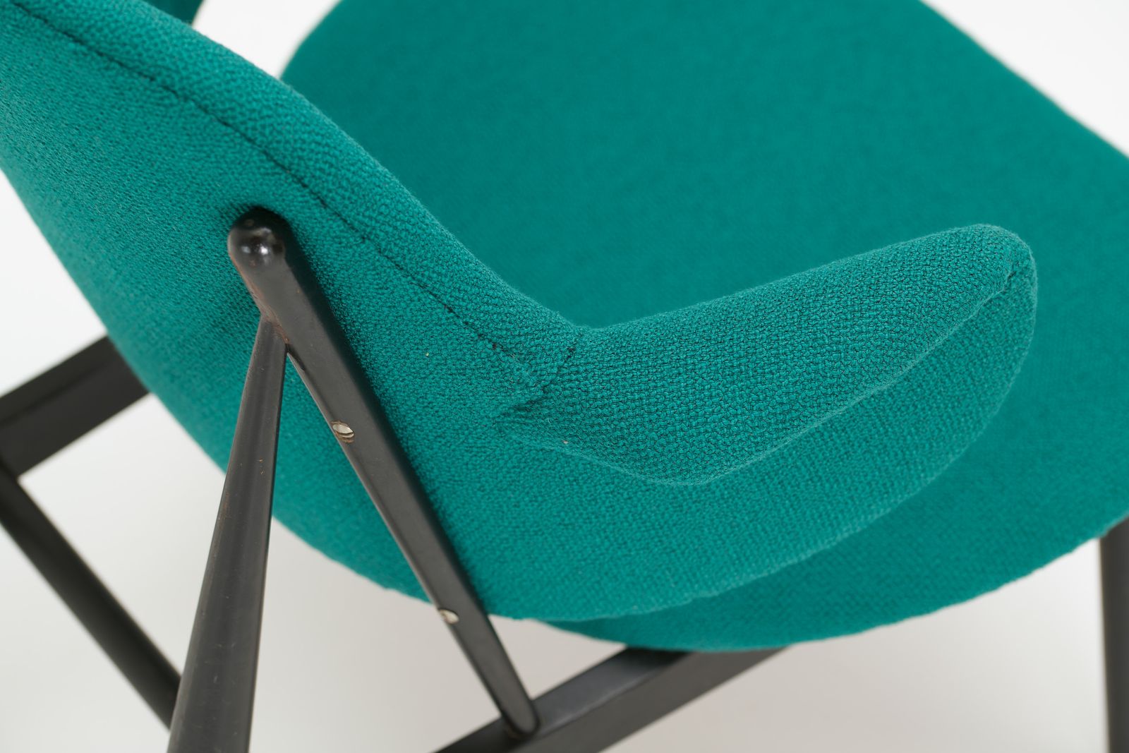 Shell Lounge Chair   Ib Kofod Larsen photo buy