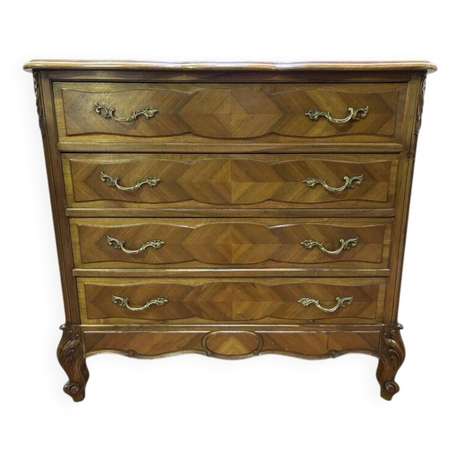 Louis XV Style Walnut Chest Of Drawers / Rocaille