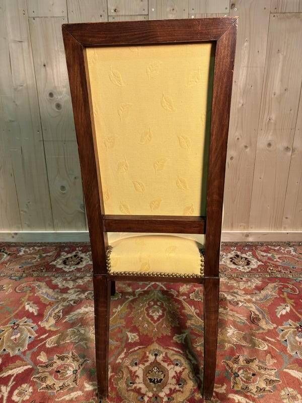 photo furniture Set Of 6 Mahogany Chairs In The Arbus Style