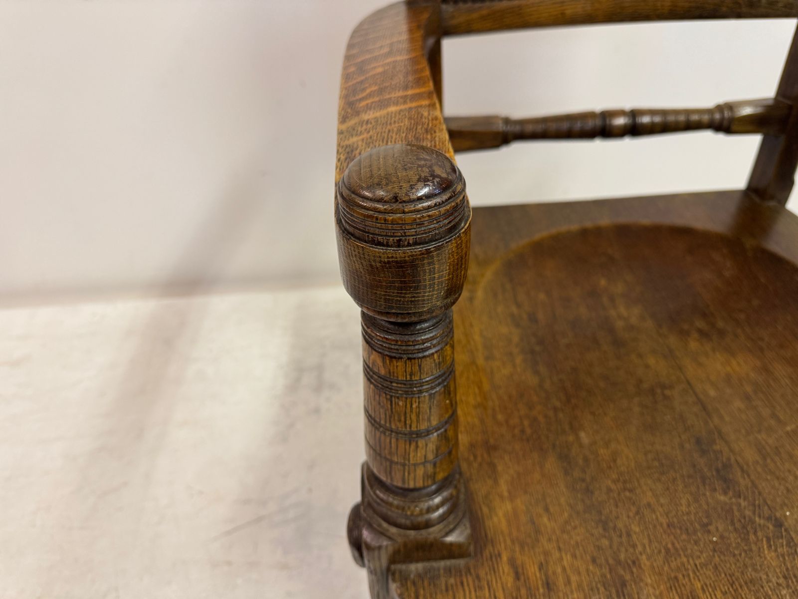 Early 20th Century Arts And Crafts Oak Armchair With Saddle Seat photo 675.0