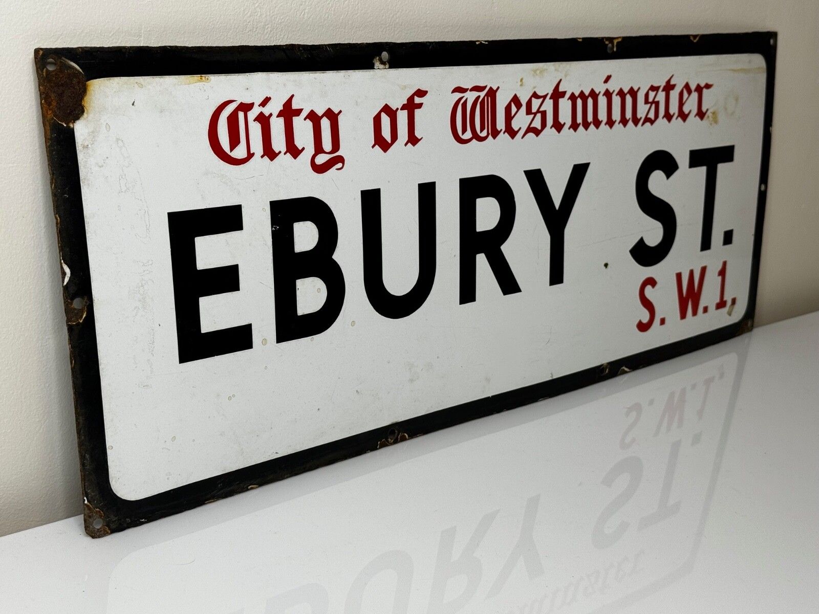 Mid-Century Emaille Straatnaambord Londen, City of Westminster, Ebury Street, Belgravia S.W.1 photo vinterior
