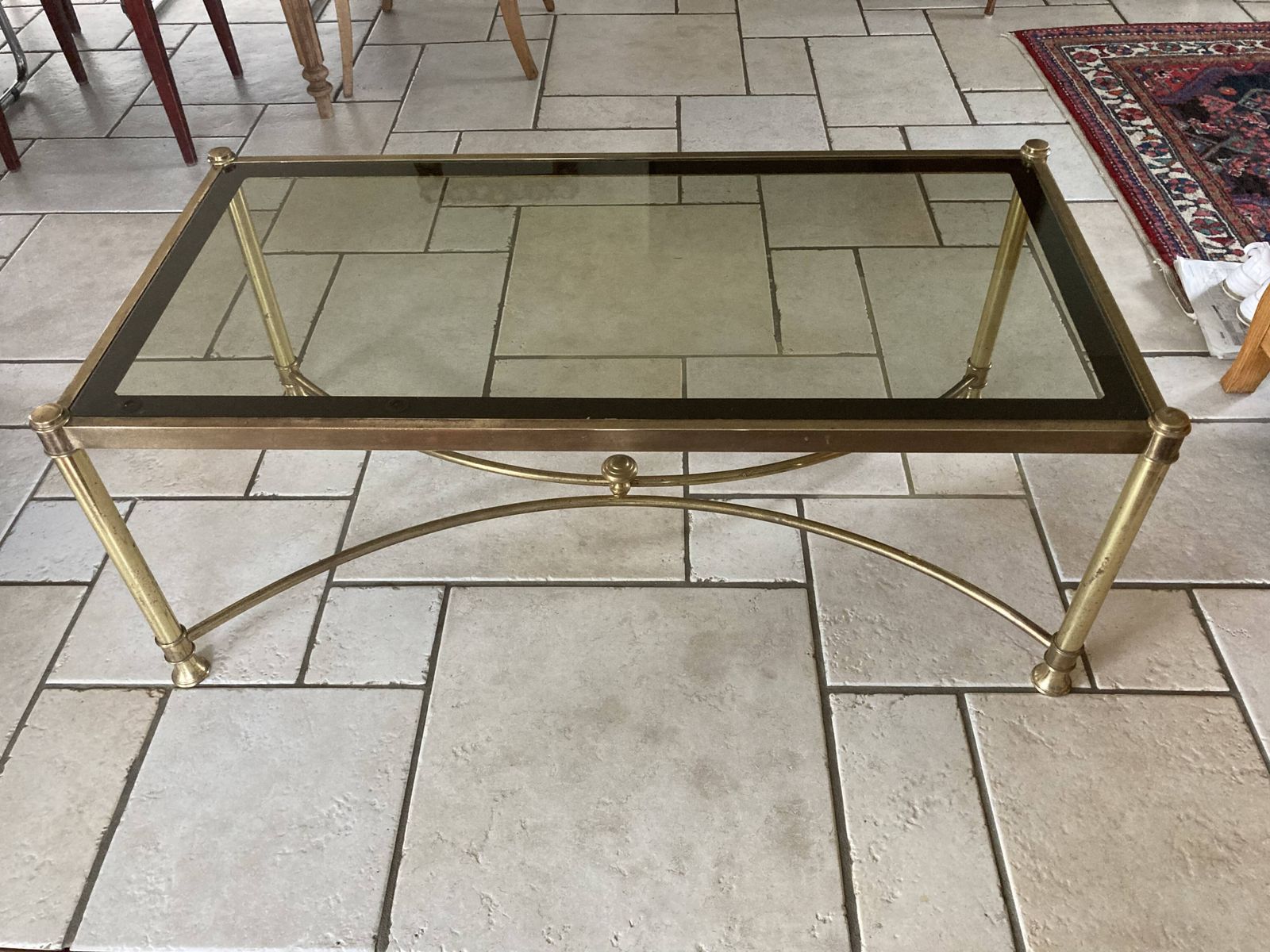 photo furniture Coffee Table In Glass And Gold Metal