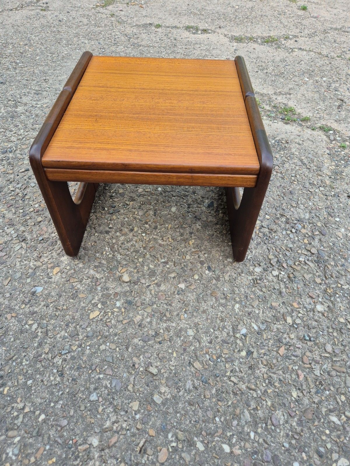 Vintage / Retro / Mid Century Teak, Nest Of 2 Tables photo vinterior
