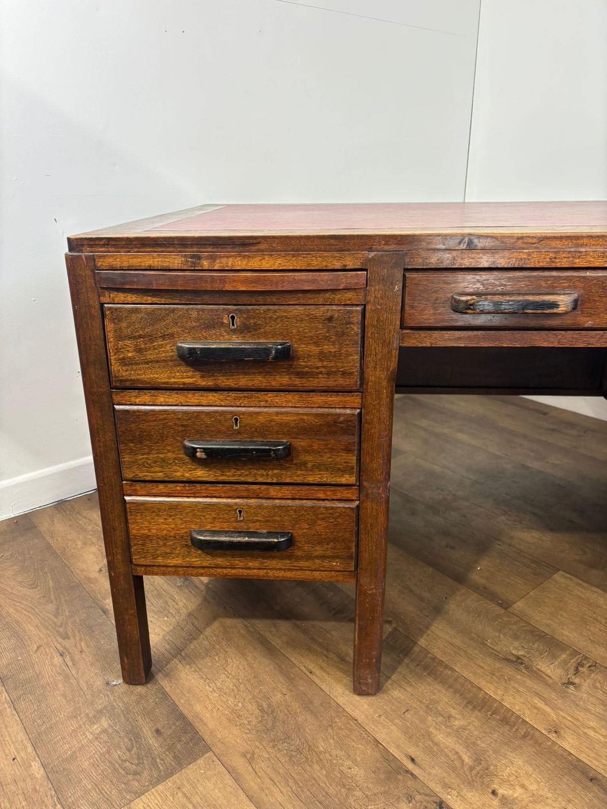 Mid Century Oak Kneehole Twin Pedestal Desk photo Furniture