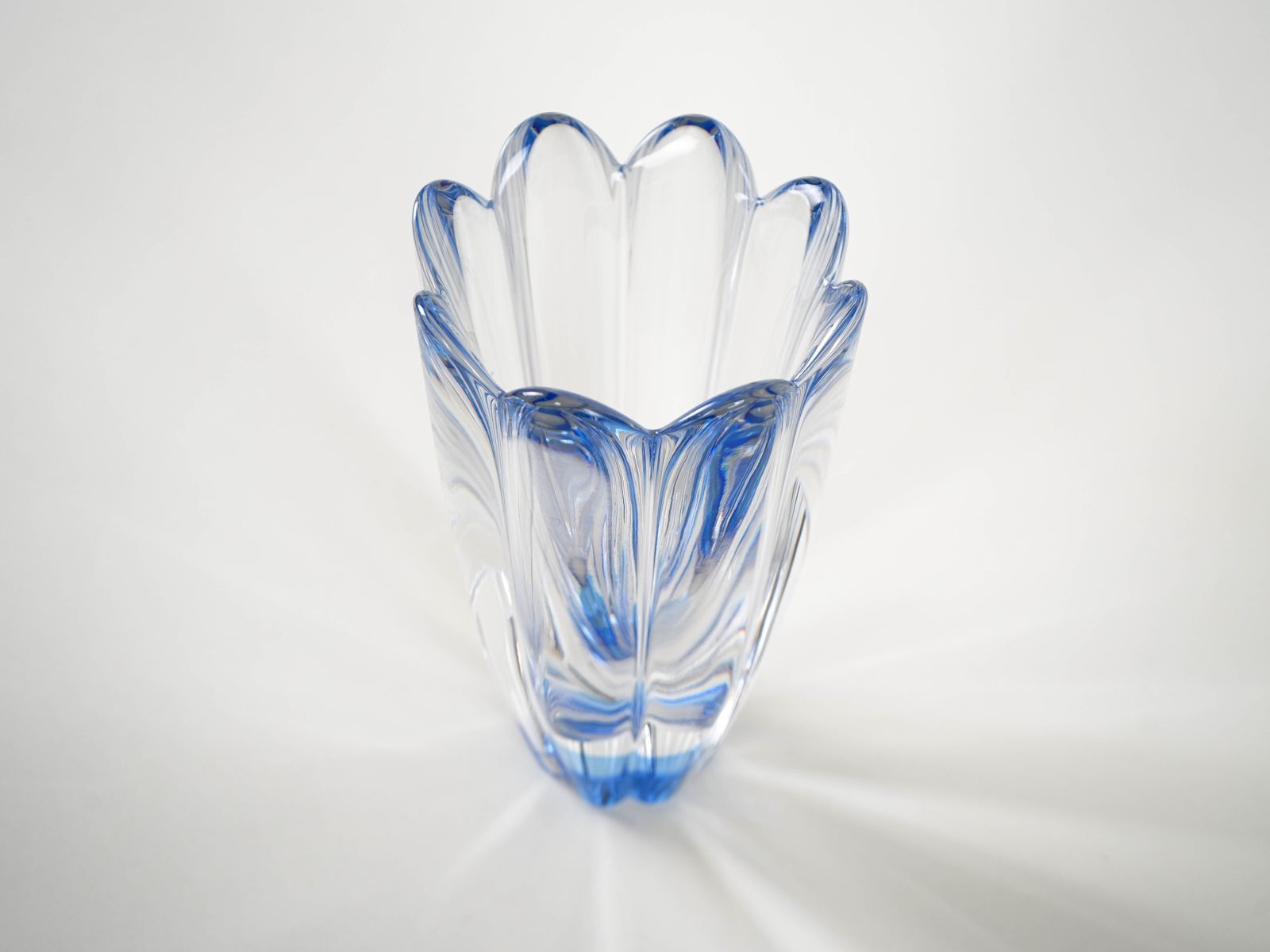 Woonaccessoires Mayflower glazen vaas, Zweeds design, jaren 1960, ontwerper: Jan Johansson, fabrikant: Orrefors photo
