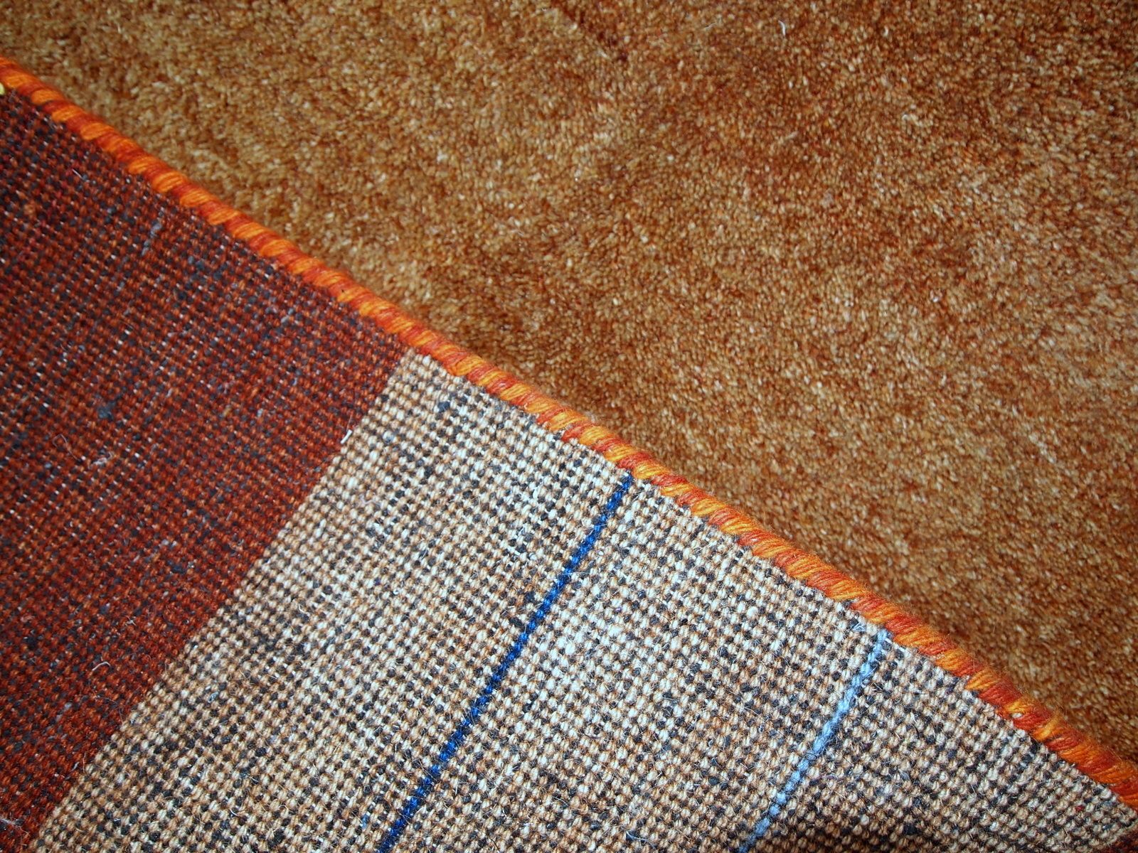 Textiel Handgemaakt vintage geometrisch wollen vloerkleed — 6'5" × 9'8" — jaren 1980 photo
