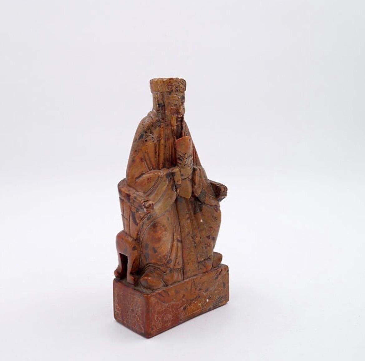 1083.0 A Stone Seal Carved With A Seated Official China, 20th photo