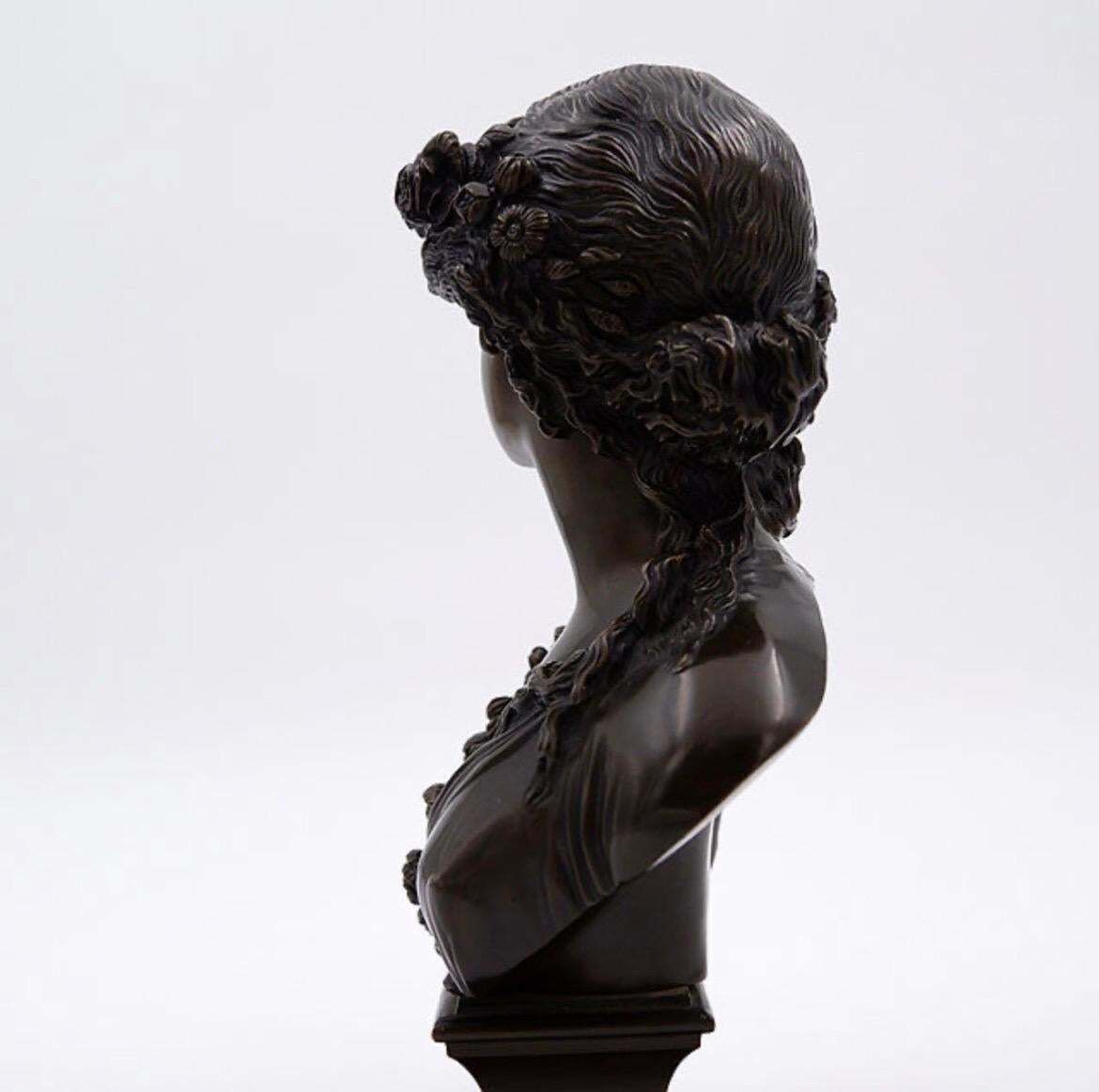 photo vinterior J.C. Marin Bronze "Jeune Femme Couronnée De Fleurs " 19th Century