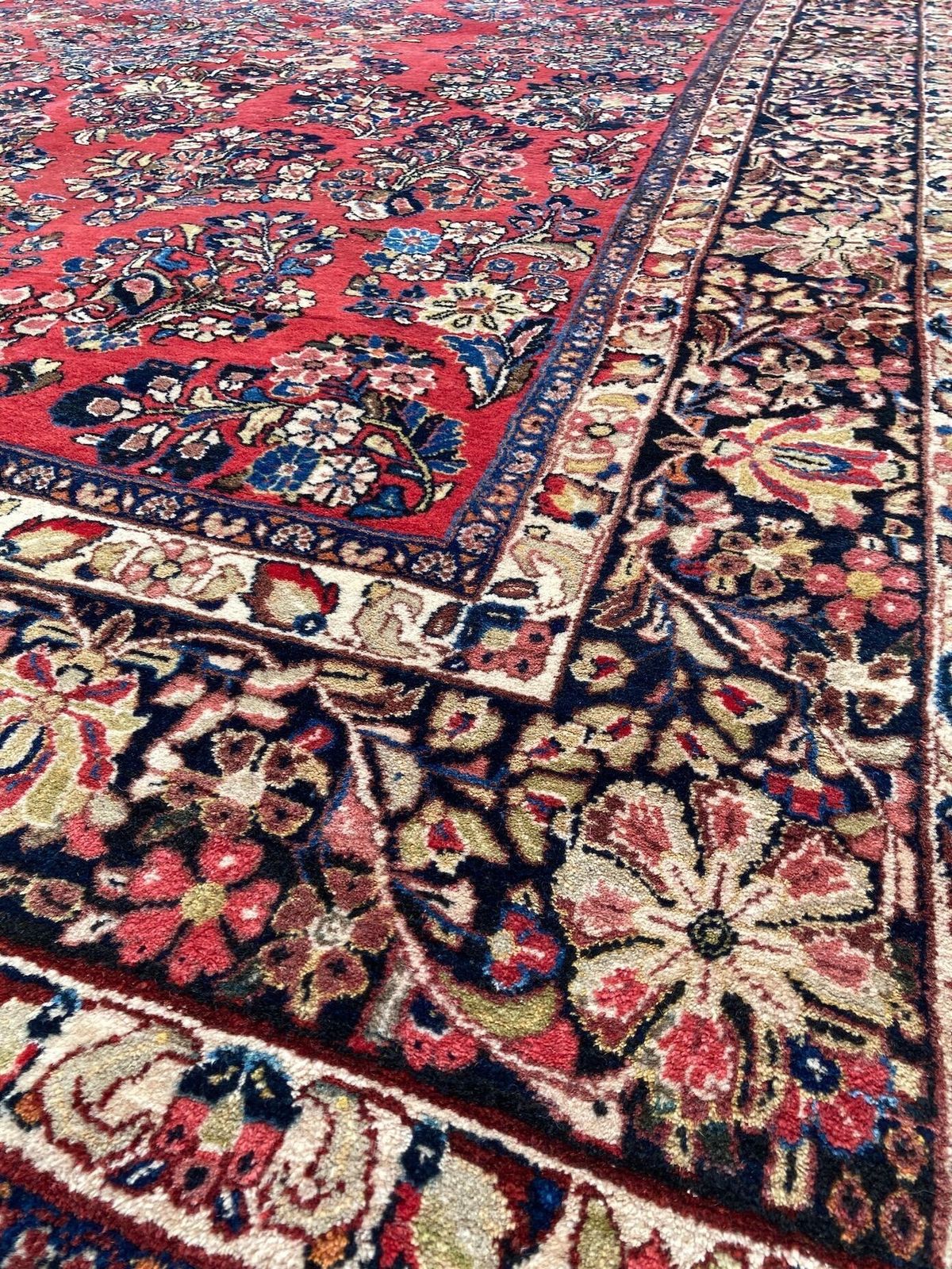 photo furniture Antiek Sarouk tapijt 3,07 m x 2,45 m