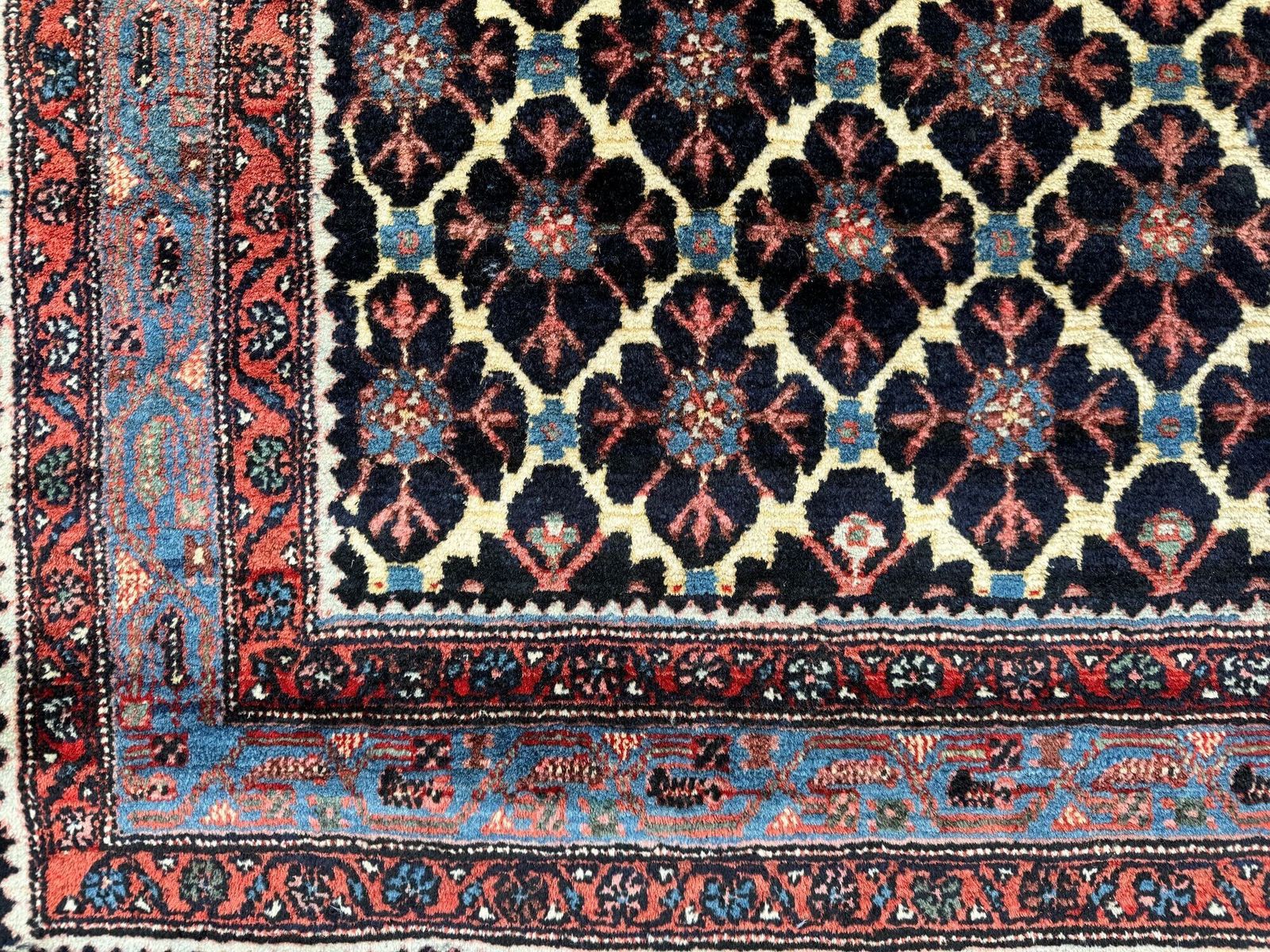 Antiek Hamadan tapijt 1,96 m x 1,43 m photo buy