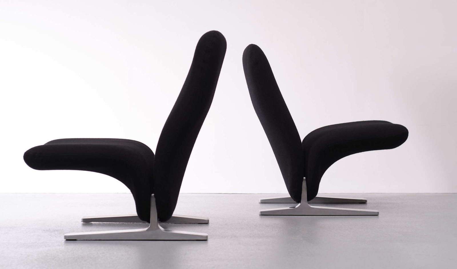 F780 Concorde Lounge Chairs Van Pierre Paulin Voor Artifort, Opnieuw Bekleed photo furniture