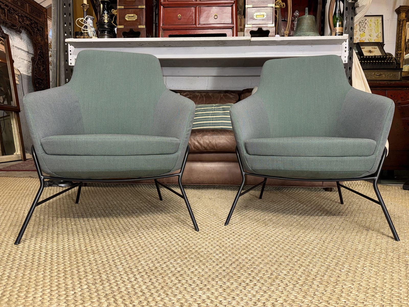 photo furniture Pair Of Frovi Office Armchairs Reception Waiting Chairs