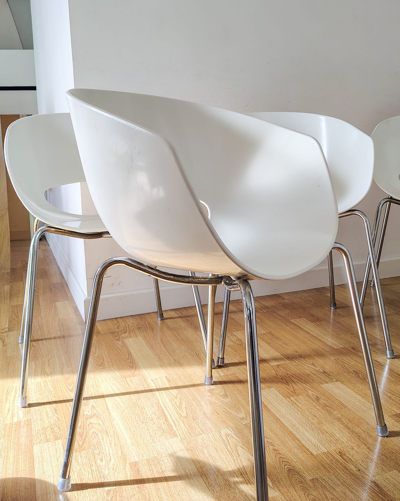 Sintesi Orbit Large Chairs – Set Of 4 – Made In Italy photo for sale