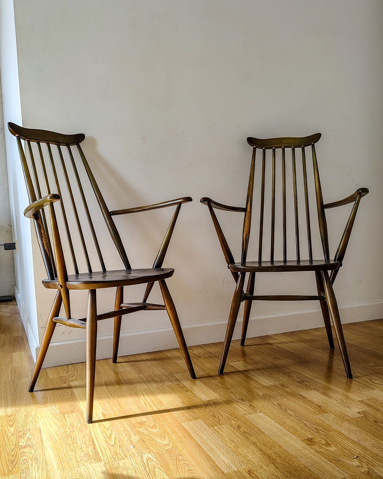 Pair Of Ercol Windsor Goldsmith 369a Carver Chairs – Vintage Mid Century
