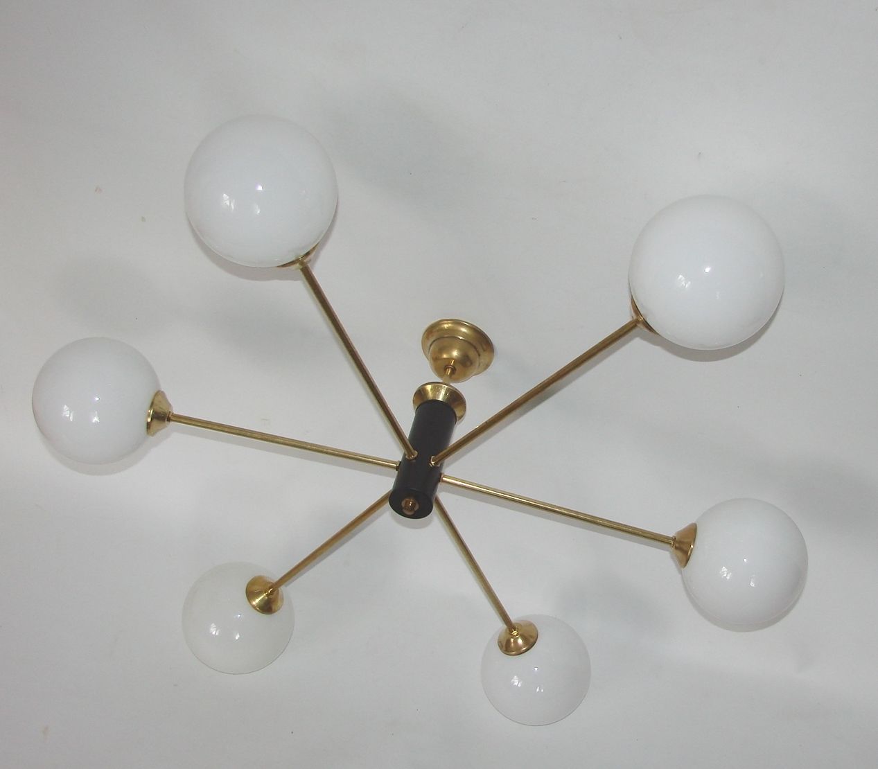 Stilnovo 1960s stijl hanglamp | Messing, glas en metaal photo vinterior
