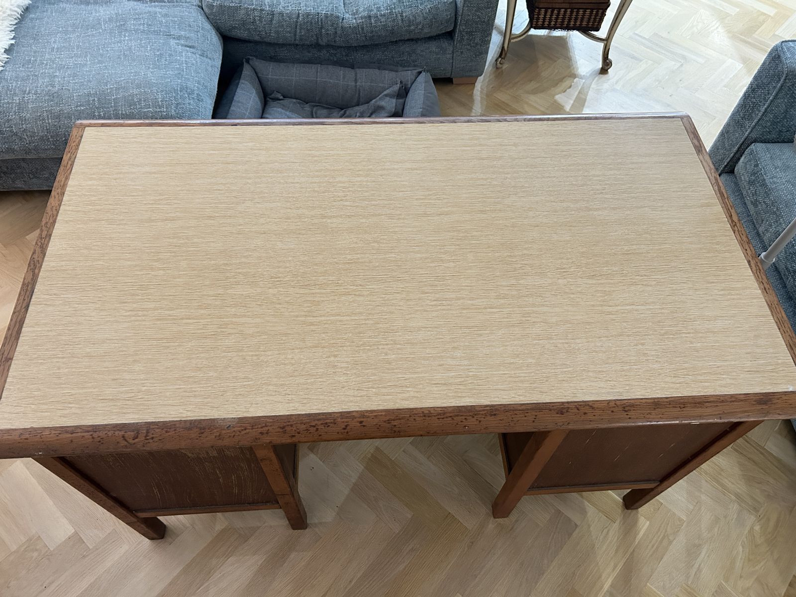 photo furniture Antique Wooden Teacher Desk