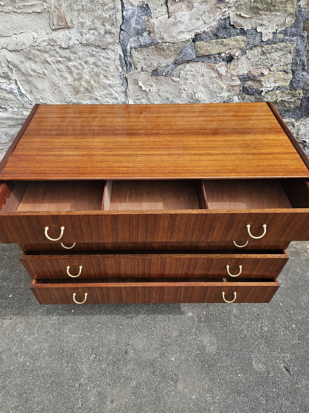 photo vintage Vintage G Plan Chest Of Drawers Librenza Range: Four Drawer Tallboy Cabinet