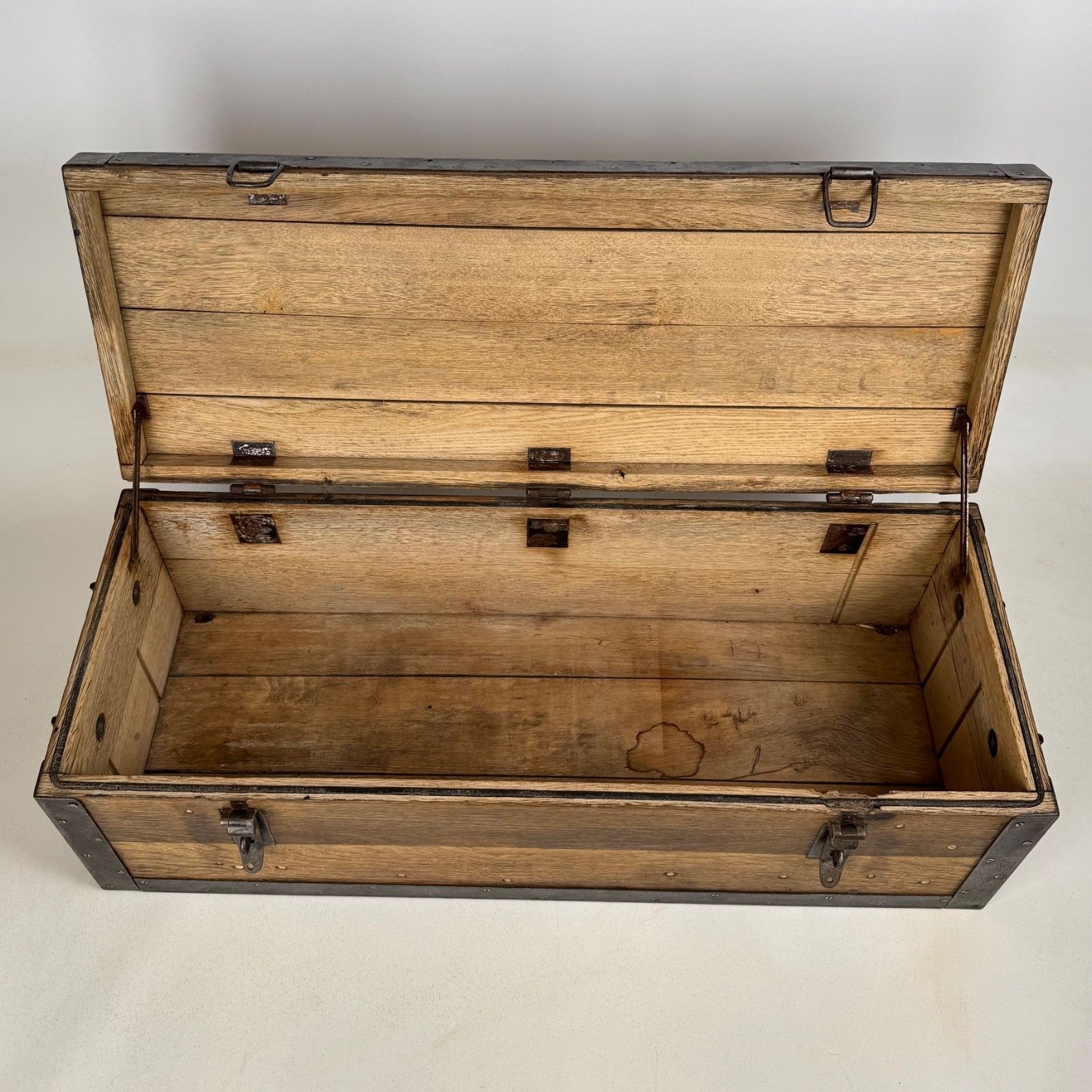 photo for sale Antique 20th Century Oak Storage Box Of Fine Quality ( Af 5794 )