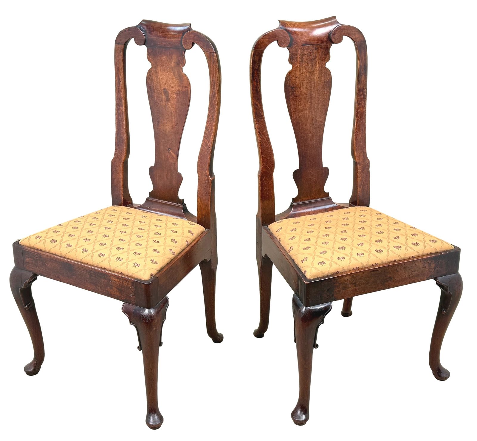 Early 18th Century Queen Anne Set Of Six Walnut Dining Chairs (England, Circa 1710) photo vintage