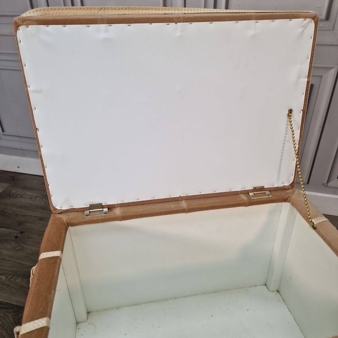 Vintage Sherbourne Storage Ottoman Upholstered Blanket Box Foot Stool Trunk Mcm photo 55.0