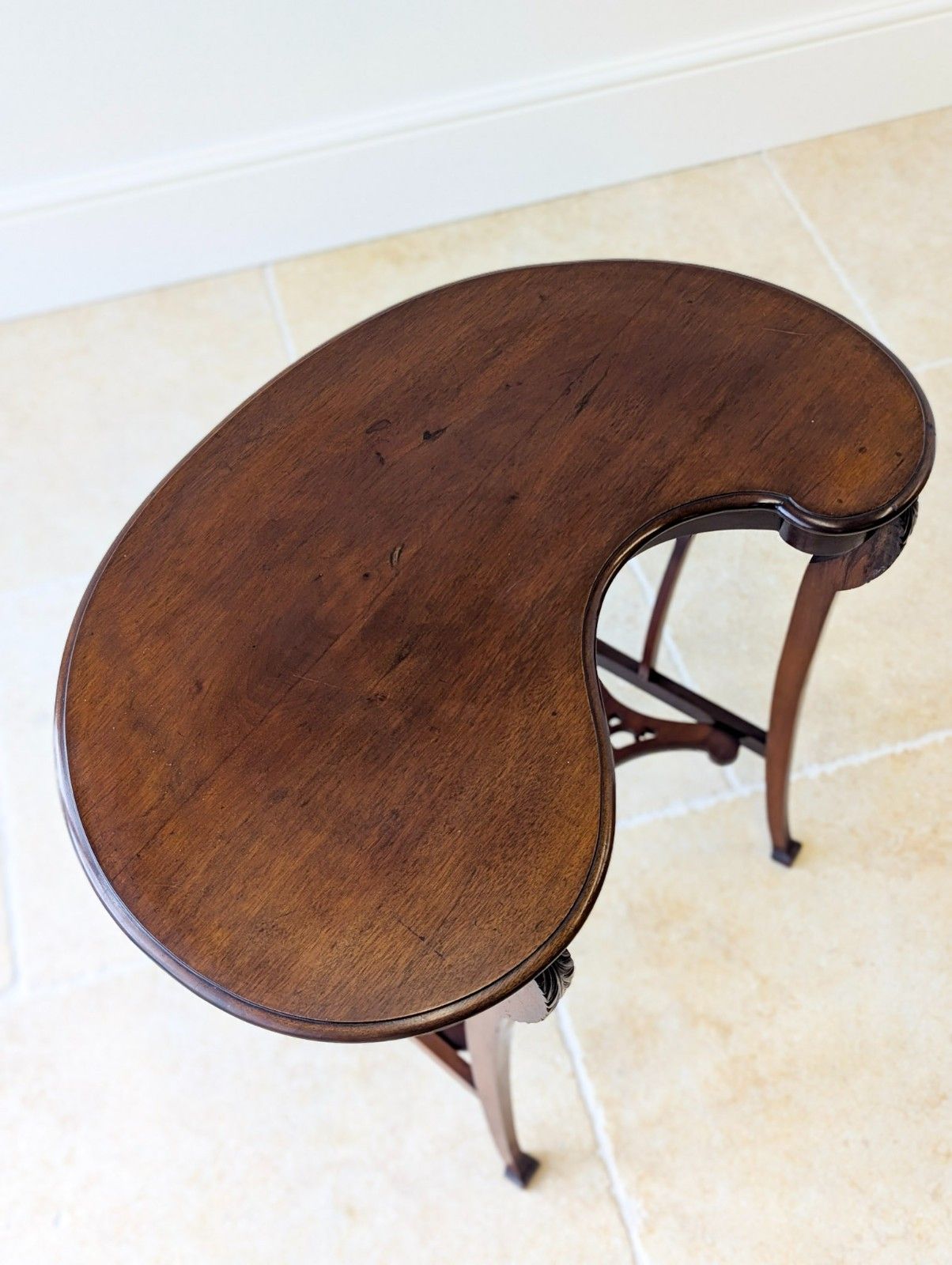photo vintage Antique Edwardian Art Nouveau Mahogany Side Table C.1900