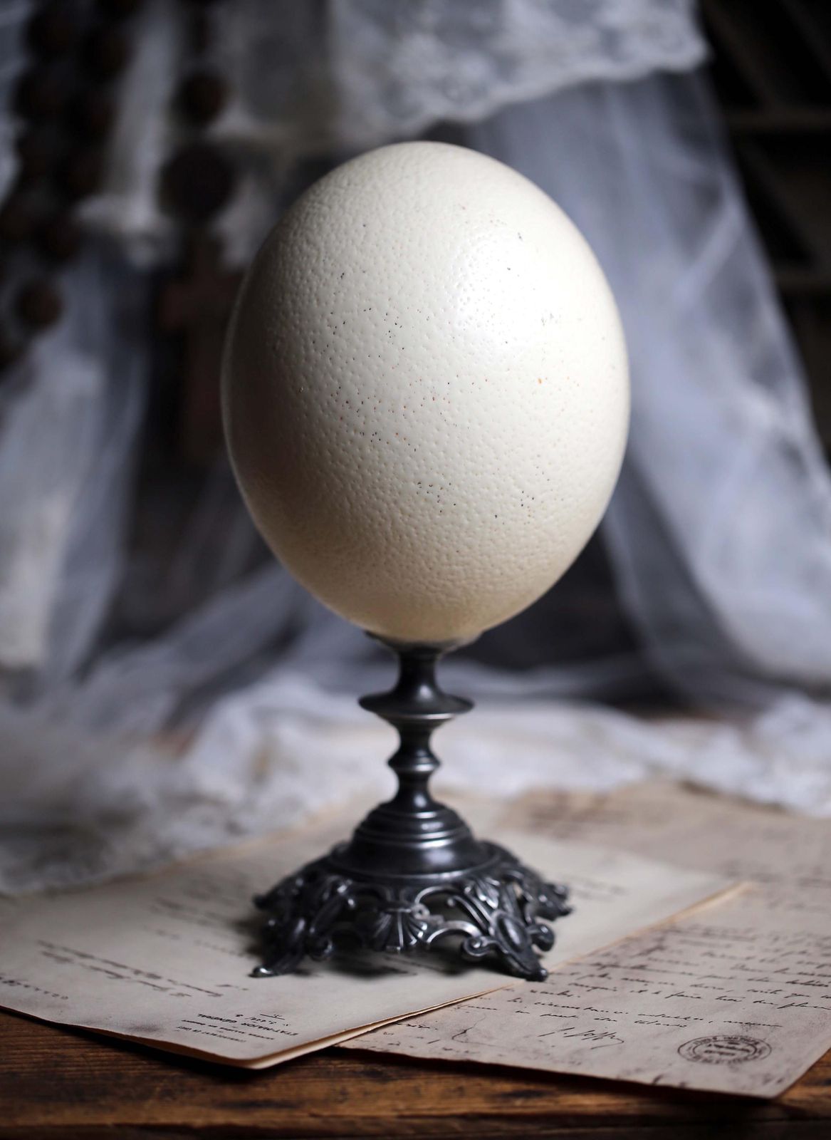 photo vinterior Antique Ostrich Egg And Pewter Display Stand Specimen For Cabinet Of Curiosities Rococo Style