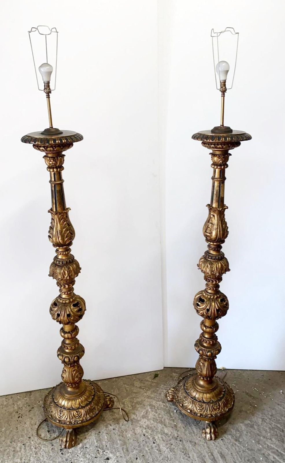 Pair Florentine Lamps Floor Light Carved Giltwood Baroque. photo furniture