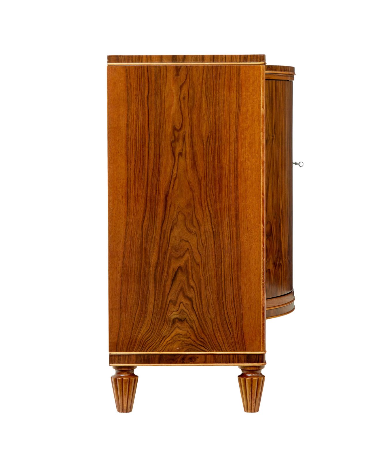 photo furniture Scandinavische mid-century walnoten gevormde lage open boekenkast
