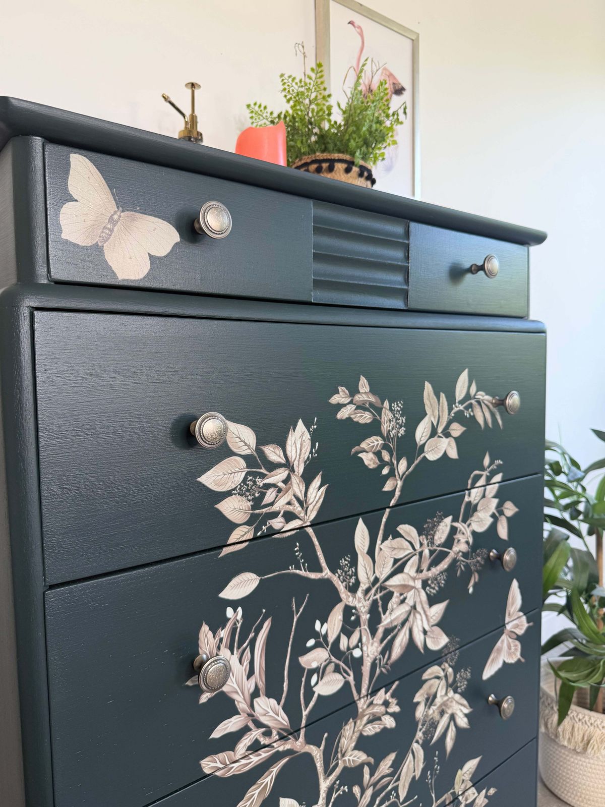 Stag Tallboy Dresser / Chest Of Drawers, Painted Dark Green And Floral photo vinterior