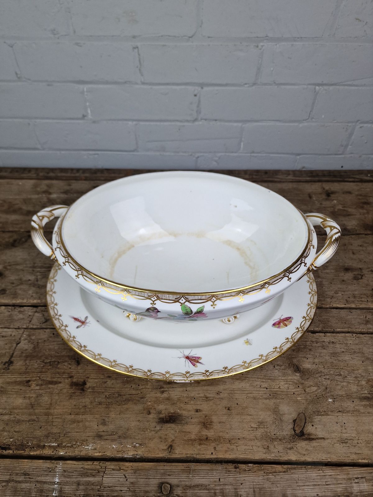 photo furniture Antique Porcelain Soup Tureen By Coalport Or Coalbrookdale   English Circa 1830