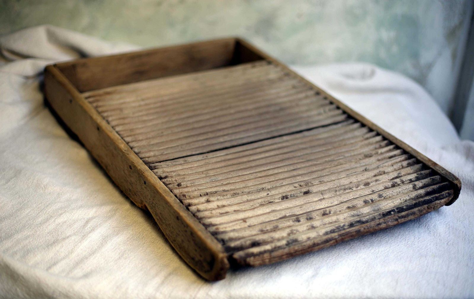 Large Antique French Wash Board Old Wooden Laundry Bleached Scrubbing Washboard Draining photo Home Decor