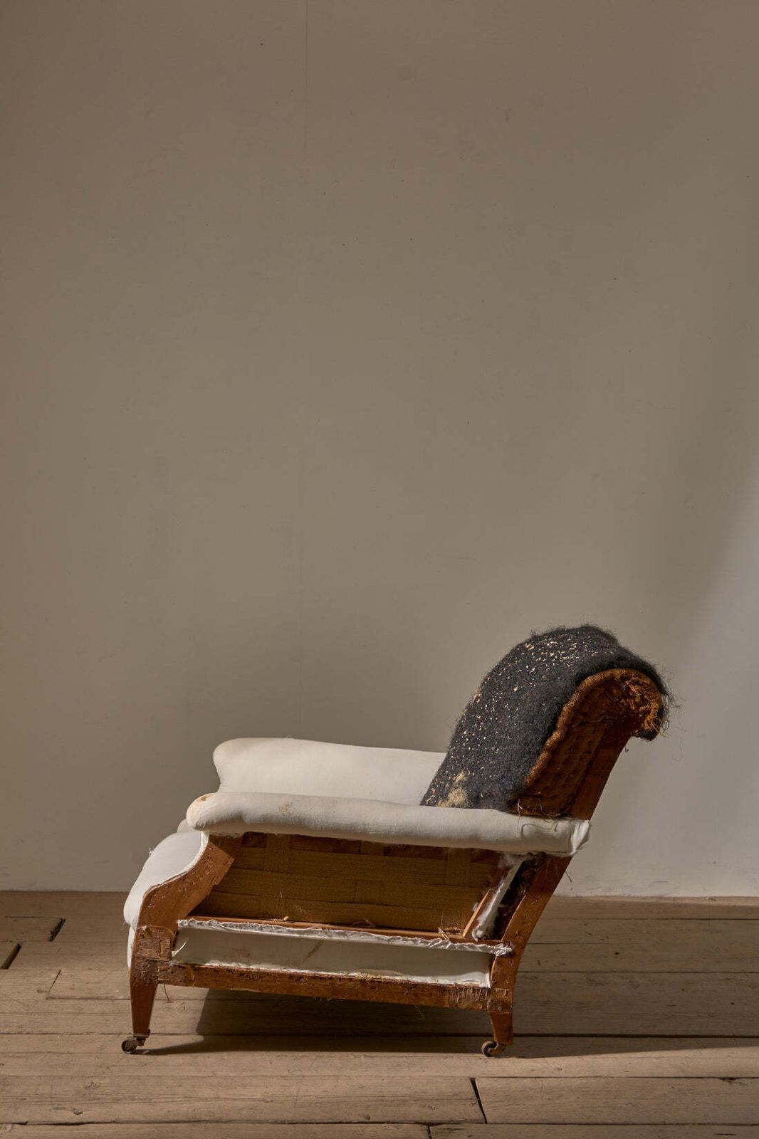 Early 20th Century Very Large Deep Seated Country House Armchair photo for sale