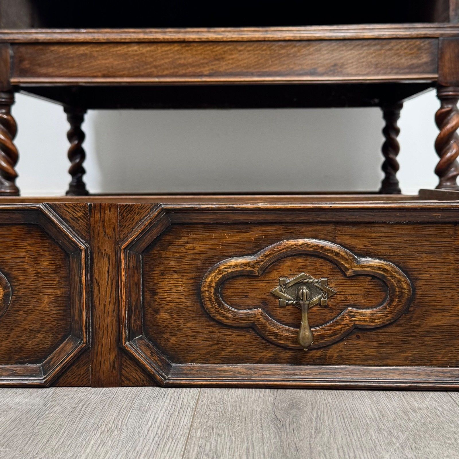 photo vinterior Antique 20th Century Jacobean Style Bureau In Oak ( Af 5772 )