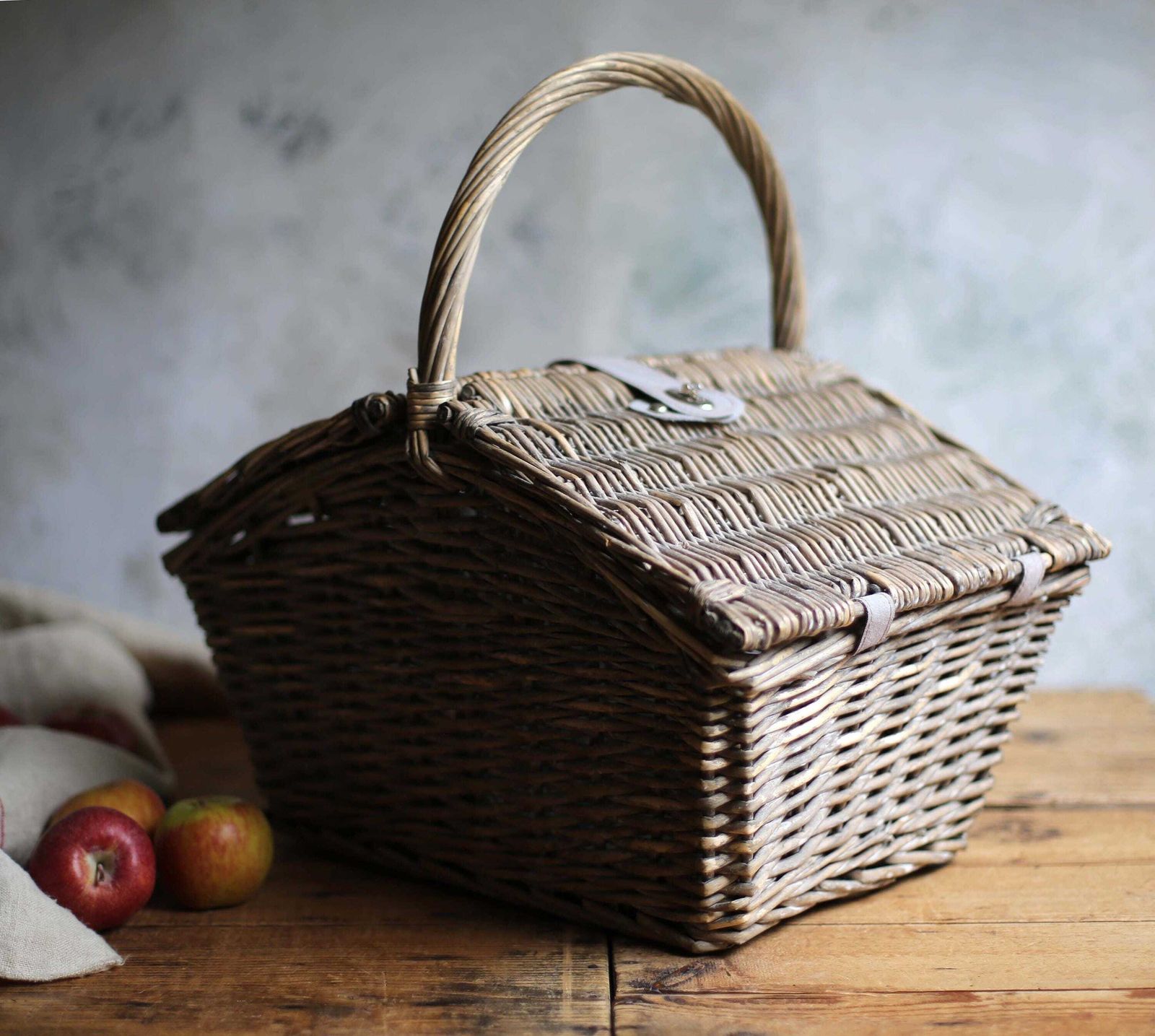 Vintage Wicker Picnic Basket Food Hamper With Double Lids photo for sale