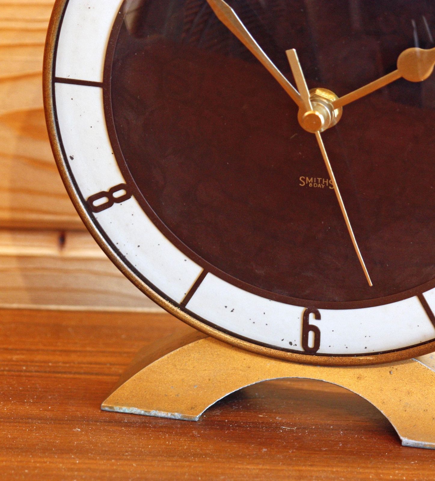Vintage Smiths Mantel Clock   19cm Bakelite Clock Retro Mid Century Style 1950s Desk Clock Off The Wall Clocks photo Home Decor