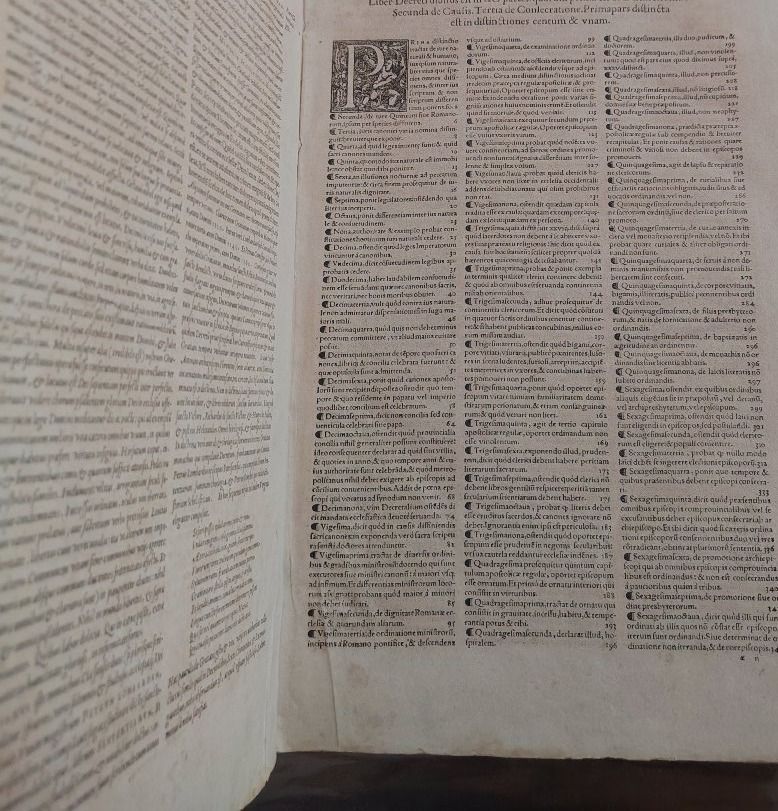 photo furniture Large Old Book   Decretum Divi Gratiani, 1560 Hugues De La Porte  Lyon