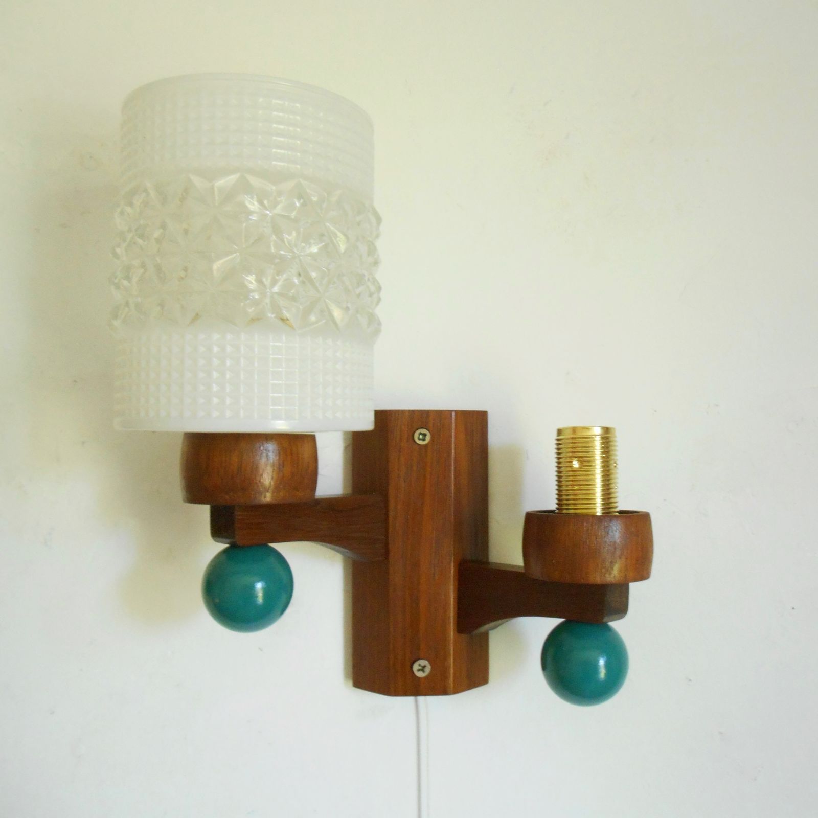 A Pair Of Mid Century Modern Dual Stem Teak Wall Lamps photo vintage