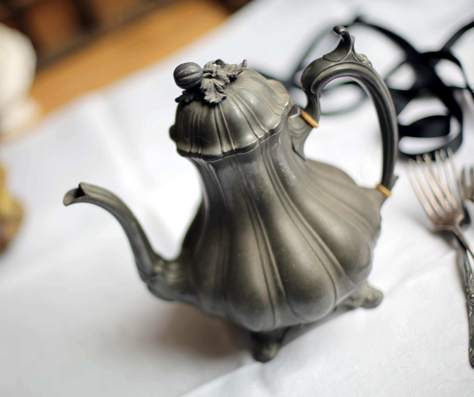 Antique Rococo Gadrooned Coffee Pot Pewter Shaw & Fisher Sheffield photo buy