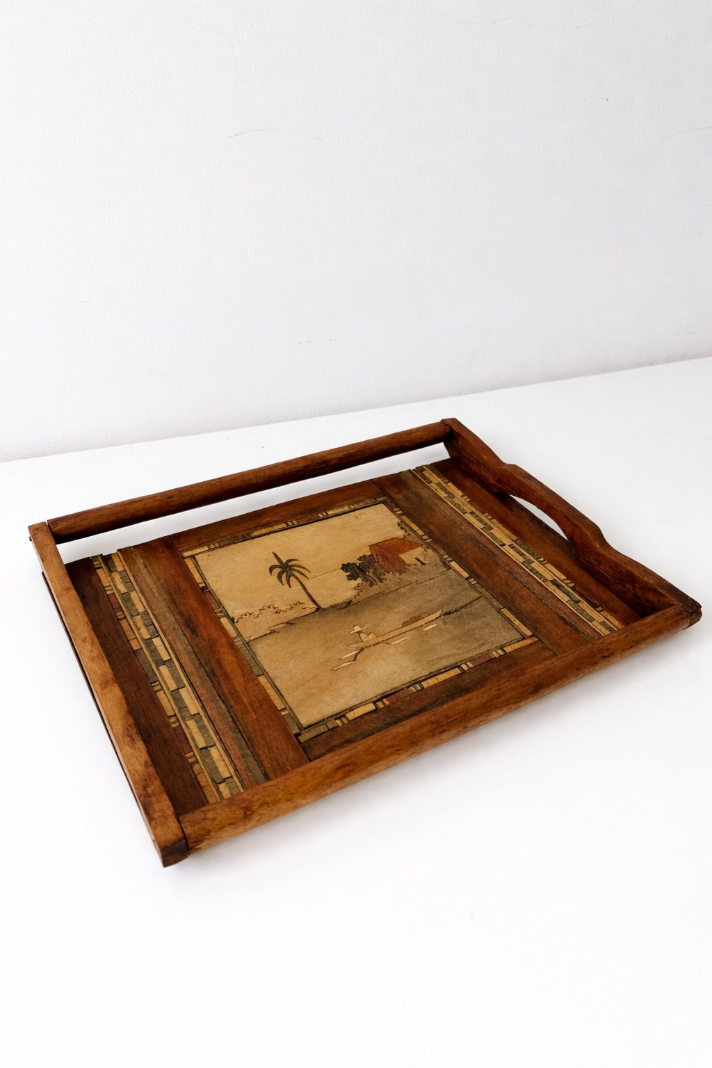 Frans houten dienblad met marqueterie, natuurtafereel, ca. jaren 1950 photo furniture