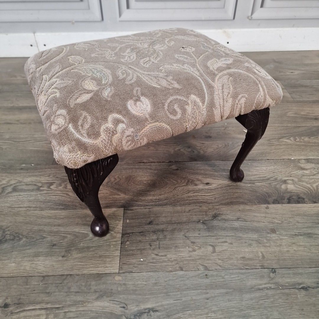 Vintage Compact Footstool Upholstered  Queen Anne Style Fireside Stool Retro photo furniture