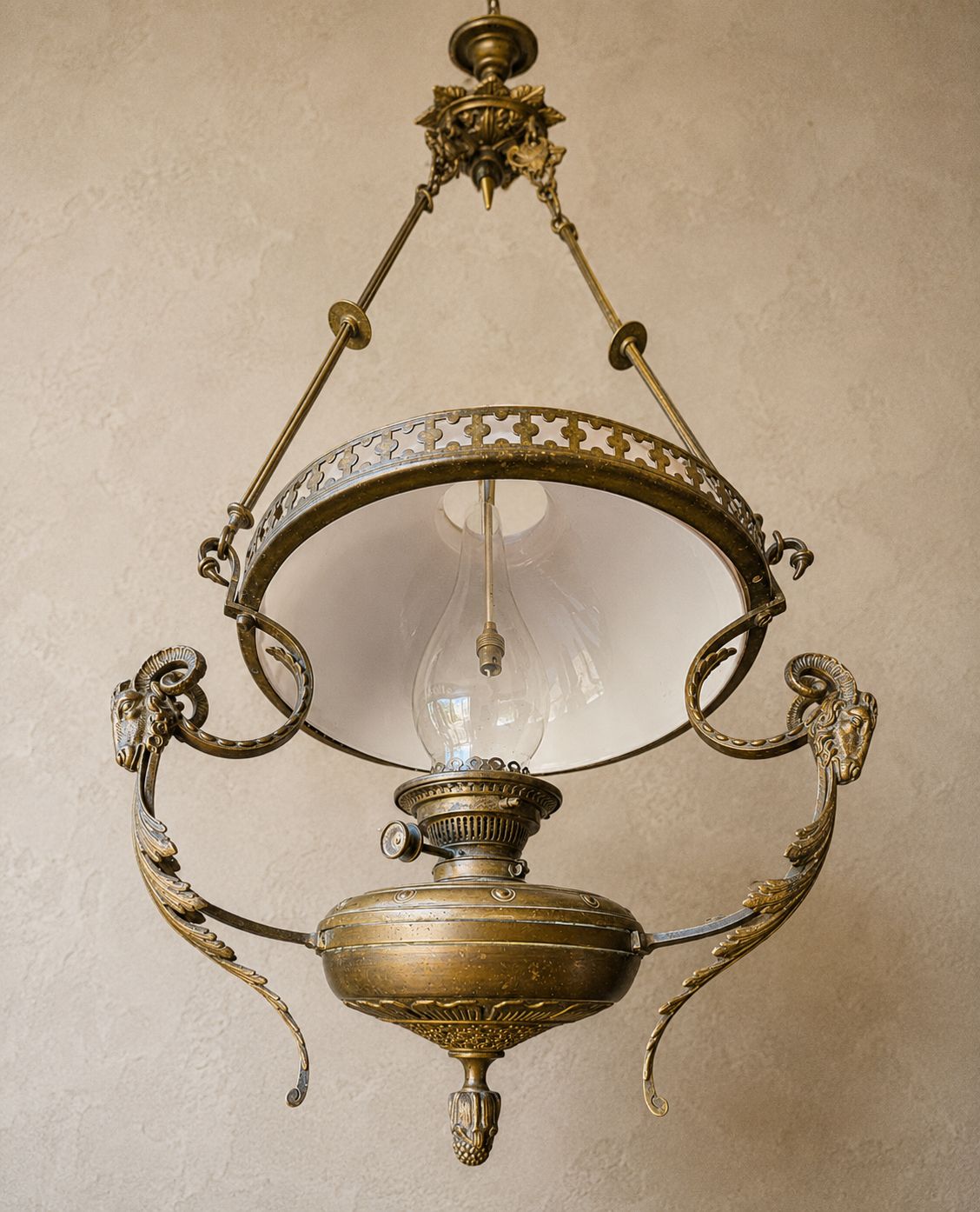 Hinks & Son Birmingham Brass Rise And Fall Hanging Oil Lamp C.1900 photo for sale
