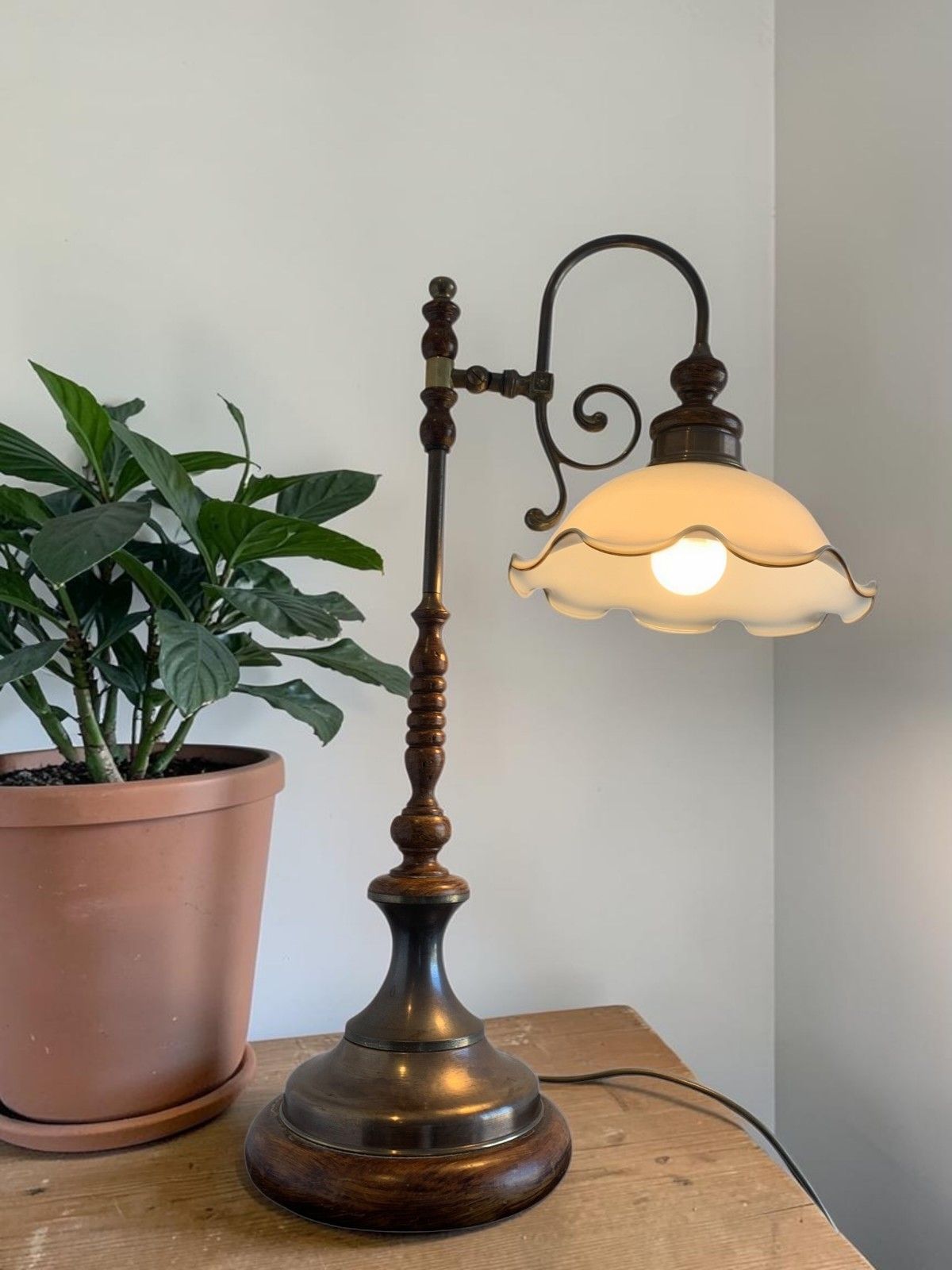Vintage Art Nouveau Style Brass & Turned Wood Table Lamp With Glass Shade