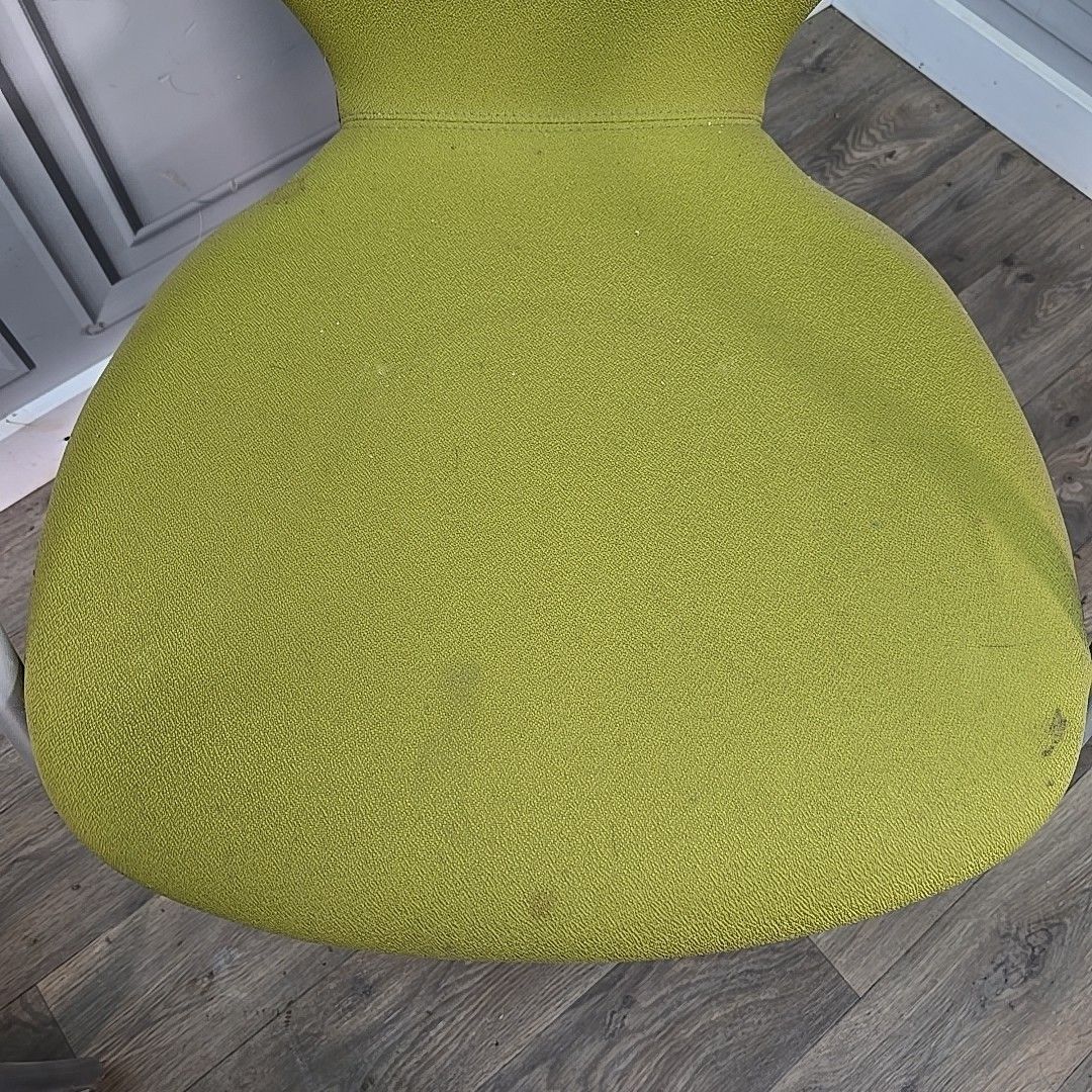 photo for sale Pair 2 Cantilever Chairs Orangebox X10 Guest Visitor Office Desk Waiting Room